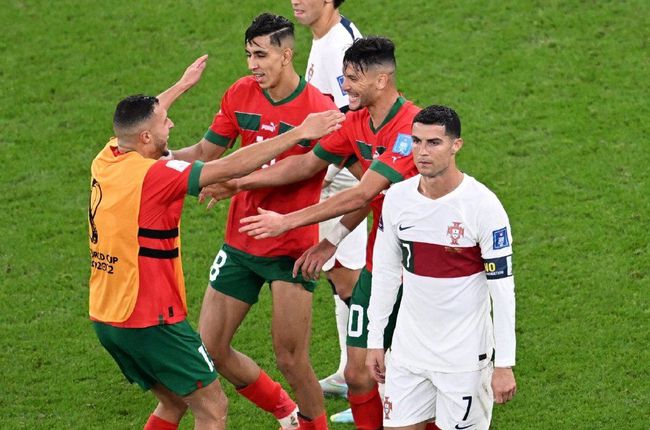 英国媒体talkSport消息，由于主力门将桑切斯要因伤休战一段时间，切尔西可能考虑引进阿森纳的拉姆斯代尔。